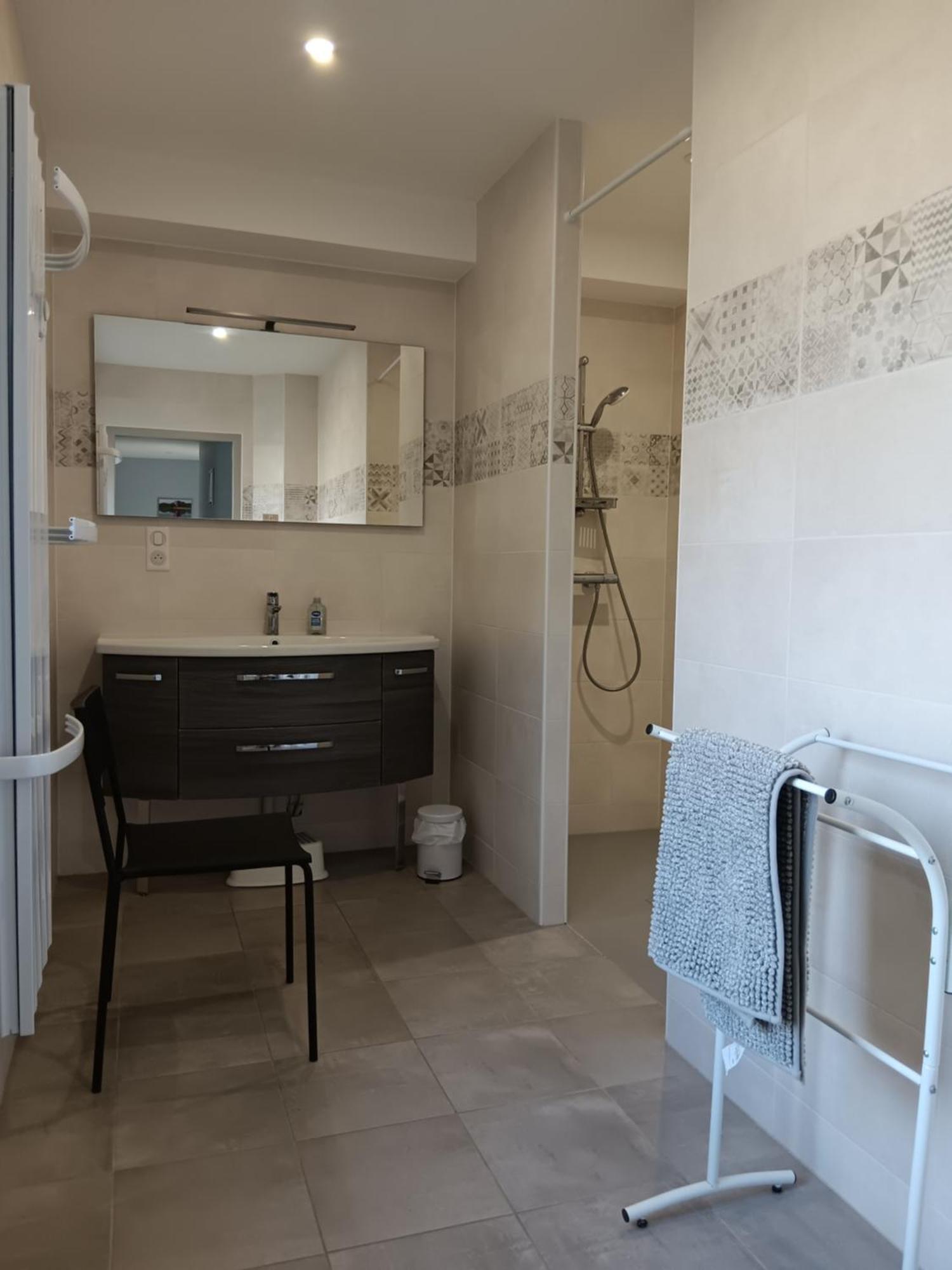Holiday home Les Guernazelles *